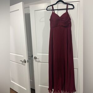 Elegant Burgundy Evening Gown